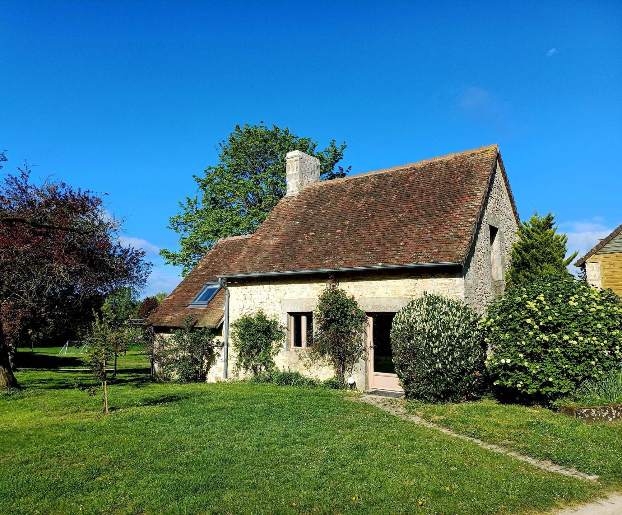 La Garenciere - La Petite Maison Champfleur  Exteriér fotografie